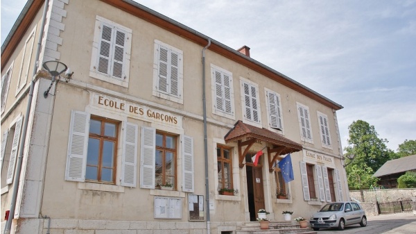 Photo Ruffieu - la mairie