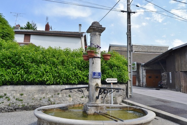 Photo Samognat - la fontaine