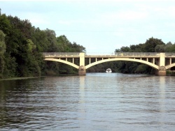 Photo paysage et monuments, Sermoyer - Sermoyer.01.Pont sur la Seille.