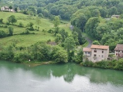 Photo paysage et monuments, Serrières-sur-Ain - la rivière