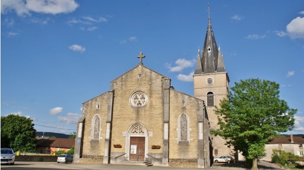 Photo Villereversure - église saint Laurent