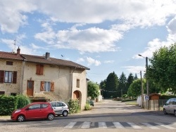 Photo paysage et monuments, Villereversure - la commune