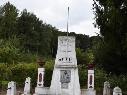 Photo paysage et monuments, Barisis - le Monument Aux Morts