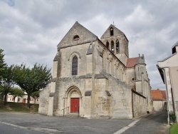 Photo paysage et monuments, Bourg-et-Comin - église Saint Martin