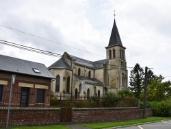 Photo paysage et monuments, Champs - église Saint Pierre