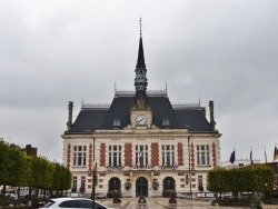 Photo paysage et monuments, Chauny - la Mairie