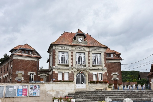 Photo Folembray - la Mairie