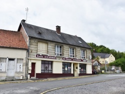 Photo paysage et monuments, Guny - le village