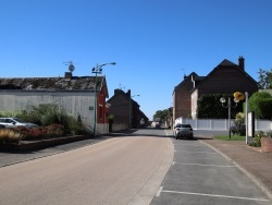 Photo paysage et monuments, Holnon - le village