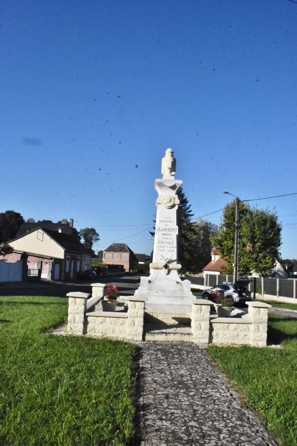 Photo Jeancourt - le monument aux morts