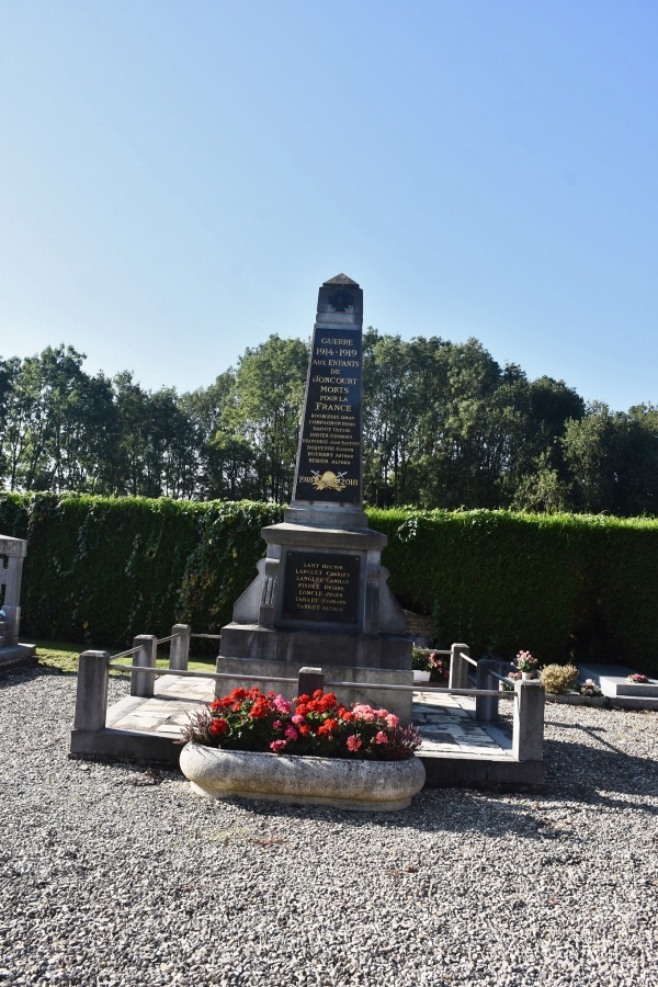 Photo Joncourt - le monument aux morts