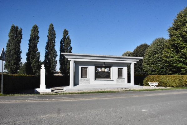 Photo Maissemy - le monument aux morts