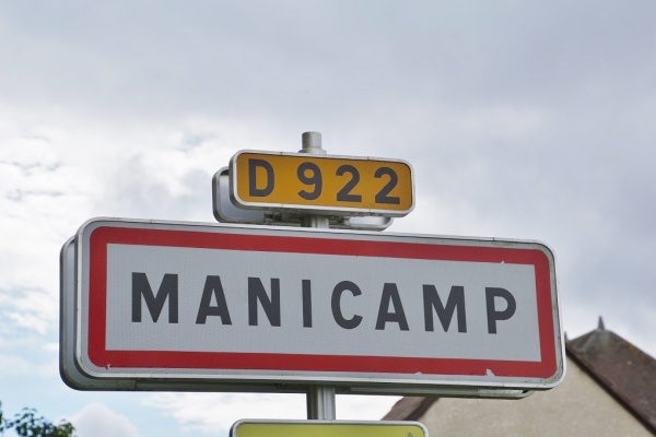 Photo Manicamp - manicamp (02300)