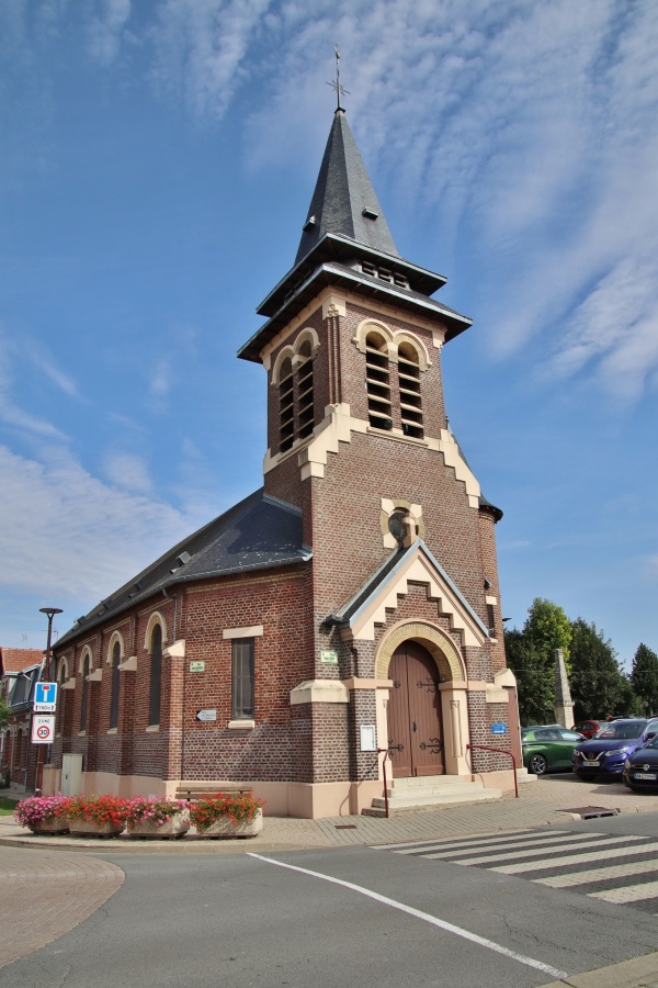 Photo Morcourt - église Saint mèdard