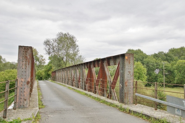 Photo Pont-Arcy - le village