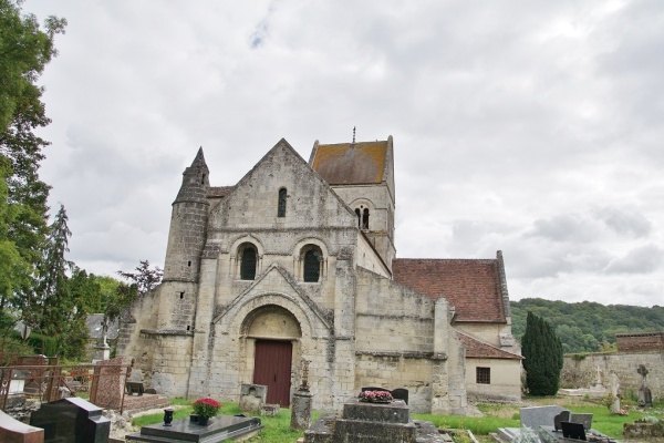 Photo Pont-Saint-Mard - église saint medard
