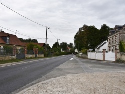 Photo paysage et monuments, Presles-et-Thierny - le village