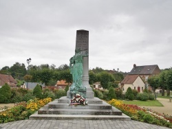Photo paysage et monuments, Saint-Gobain - le monument aux morts