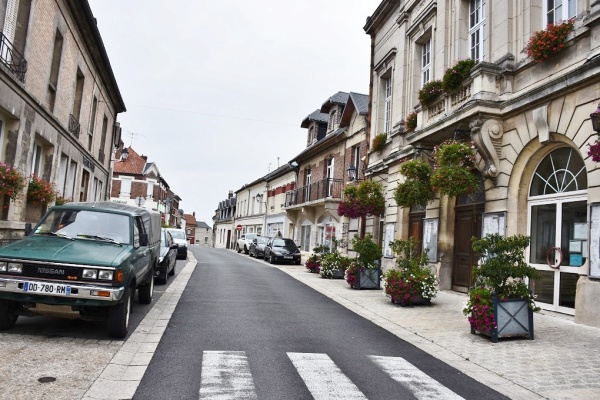 Photo Saint-Gobain - le village