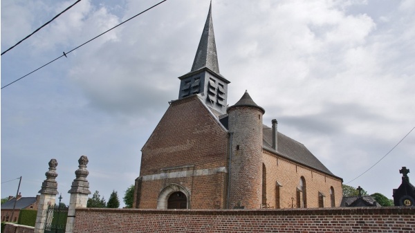 Photo Thenailles - église Saint côme et Saint Damien