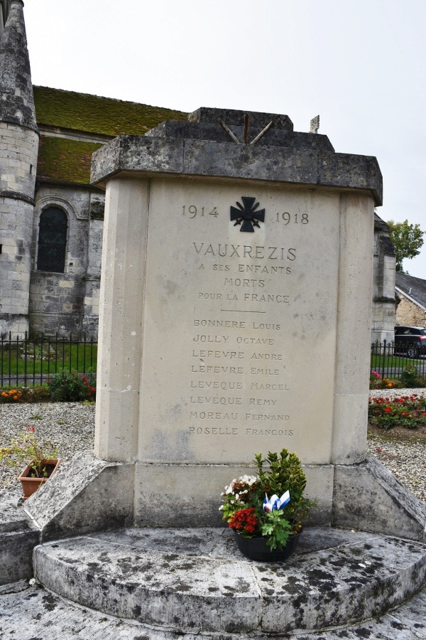 Photo Vauxrezis - le monument aux morts