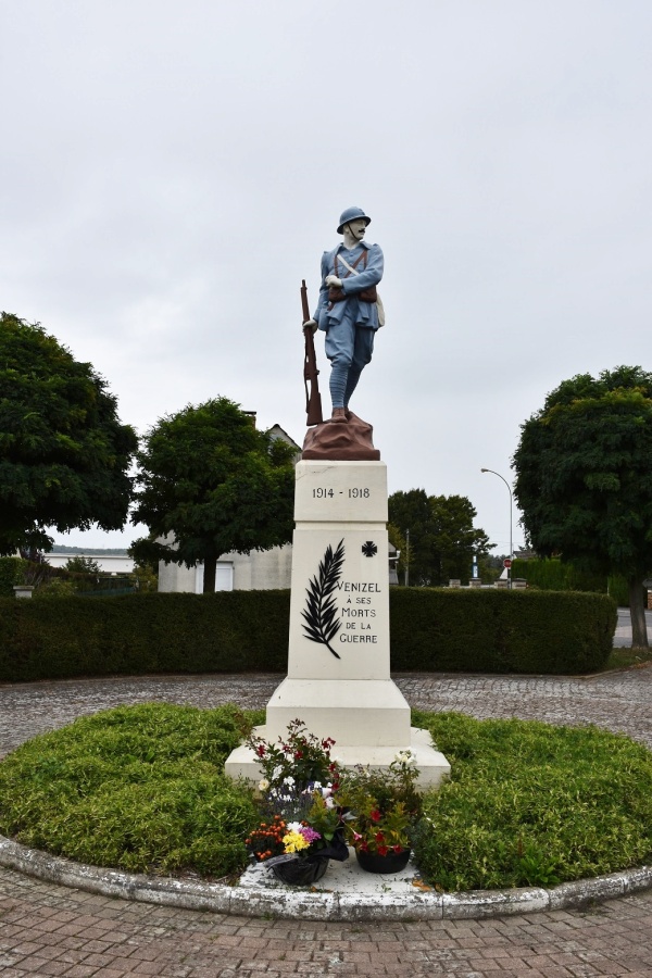 Photo Venizel - le monument aux morts