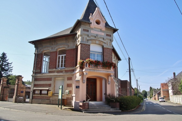 Photo Villers-Saint-Christophe - la mairie