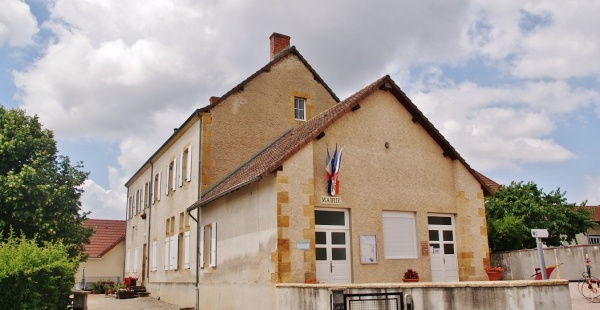 Photo Avrilly - La Mairie