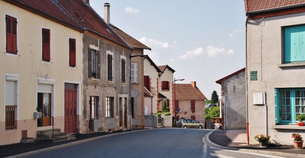 Photo Le Breuil - La Commune