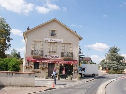 Photo paysage et monuments, Charmeil - la commune