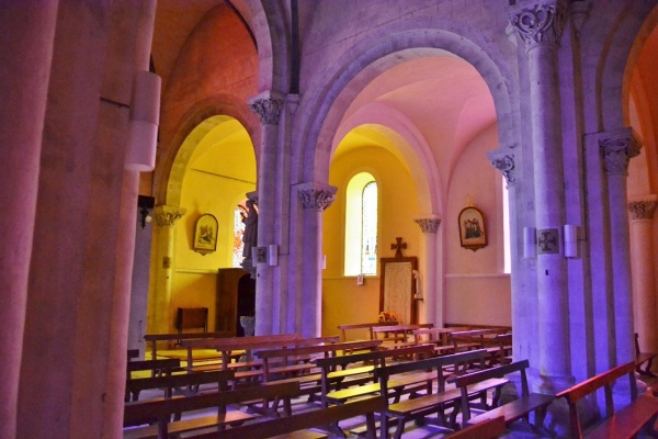 Photo Étroussat - église Saint Georges