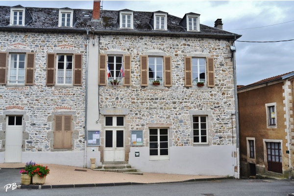 Photo Ferrières-sur-Sichon - La Mairie