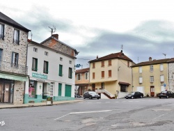 Photo paysage et monuments, Ferrières-sur-Sichon - Le Village