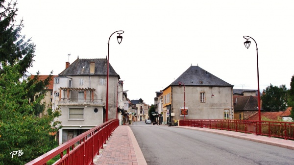 Photo Lapalisse - La Ville