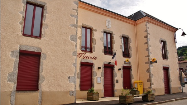 Photo Laprugne - La Mairie