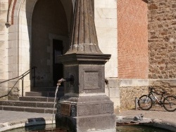 Photo paysage et monuments, Mariol - La Fontaine