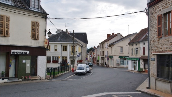 Photo Le Mayet-de-Montagne - la commune