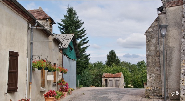 Photo Rongères - Le Village