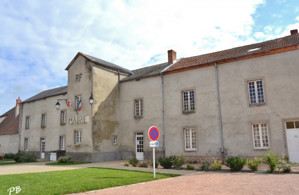 Photo Rongères - La Mairie