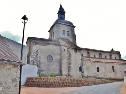 Photo paysage et monuments, Saint-Gérand-le-Puy - ²²église Saint-Julien 11 Em Siècle