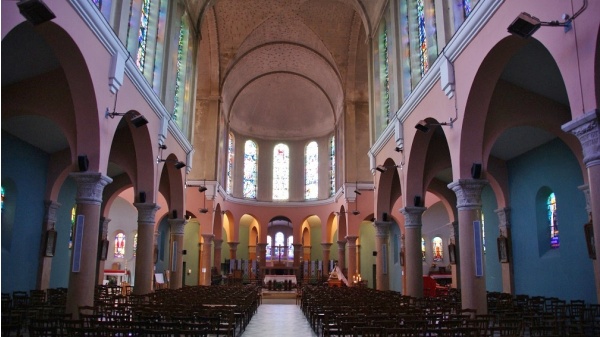 Photo Saint-Germain-des-Fossés - église Notre Dame