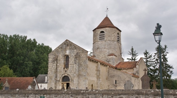 Photo Seuillet - église Saint Martial