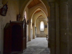 Photo paysage et monuments, Ussel-d'Allier - église Saint Isidore