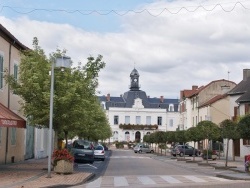 Photo paysage et monuments, Varennes-sur-Allier - la commune