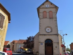 Photo paysage et monuments, Le Vernet - Ancienne église maintenant Salle Robert Devaux