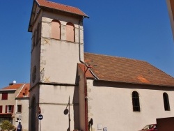 Photo paysage et monuments, Le Vernet - Ancienne église maintenant Salle Robert Devaux