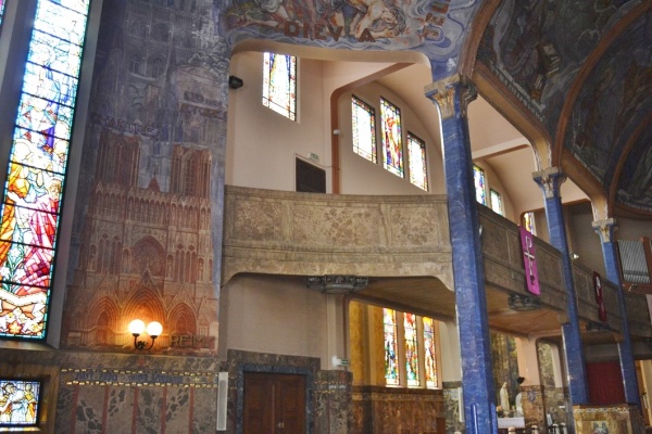 Photo Vichy - église Notre Dame