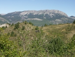 Photo paysage et monuments, Le Castellard-Melan - Col de Fontbelle et la barre de Géruen