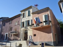 Photo paysage et monuments, Céreste - la commune