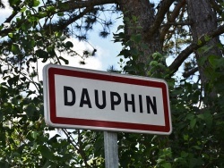 Photo paysage et monuments, Dauphin - dauphin (04300)